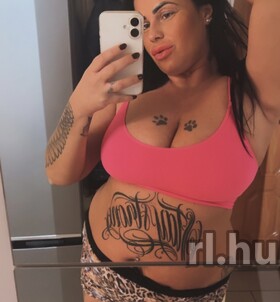 Michelle Budapest escort Mädchen