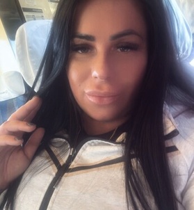 Michelle (33 éves) - Telefon: +36 20 / 962-2177 - Tatabánya