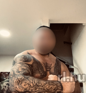 Budapest, Mike 06702414498