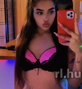 Mina Budapest szexpartner lányok