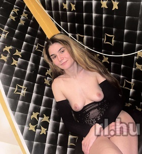 Mira20 (20 éves) - Telefon: +36 30 / 789-1032 - Magy