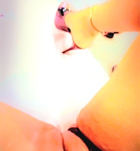 Mira (28 éves) - Telefon: +36 20 / 995-4010 - Dunaújváros