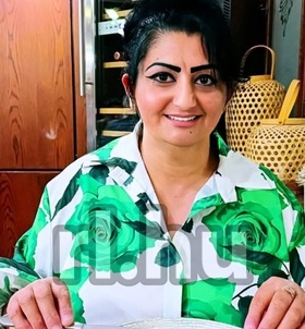 Gy�r, Mira 06302537010