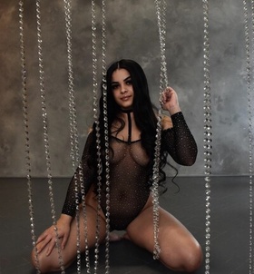 Mira (23+ éves) - Telefon: +36 30 / 379-0190 - Budapest, V