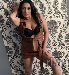 Mira (32 éves) - Telefon: +36 30 / 443-8125 - Tatabánya