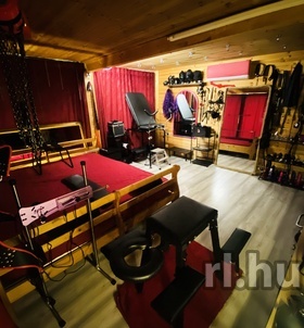 Budapest, Mistress_Darla_Ky 06306909990