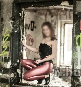 MistressFlora (24 éves) - Telefon: +36 20 / 443-3906 - Budapest, XIII