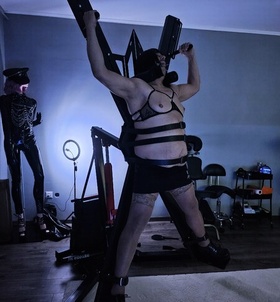 MistressWoss (32+ éves) - Telefon: +36 70 / 309-1662 - Kiskunfélegyháza