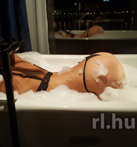 Budapest, Mona 06205412882