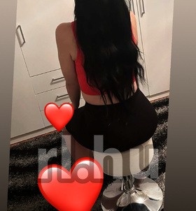 Moncsi Baja escort Mädchen