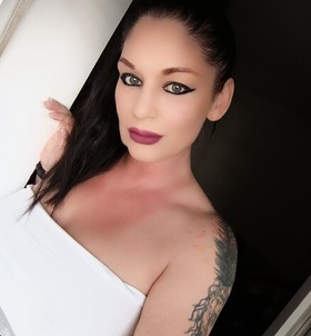 Monica (35+ éves) - Telefon: +36 70 / 586-4587 - Győr