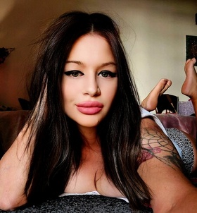 Monica (35+ éves) - Telefon: +36 70 / 586-4587 - Győr