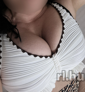 Gy�r, M�nika 06704055278