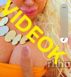 Moniqe Érd escort Mädchen