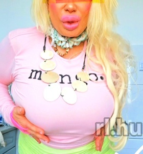 MoniqeVip Budapest escort Mädchen