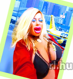 MoniqeVip Budapest escort girls