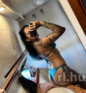 Budapest, Nadia 06307103858