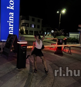 Budapest, Nadia 06307103858