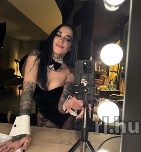 Budapest, Nadia 06307103858