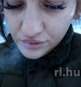 Nakibabyyh (18 éves) - Telefon: +36 30 / 593-8577 - Nagybaracska