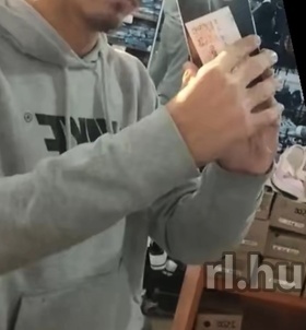 Nándika (18+ éves) - Telefon: +36 30 / 739-0040 - Szolnok