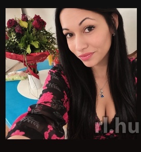 Naomi Szombathely escort Mädchen