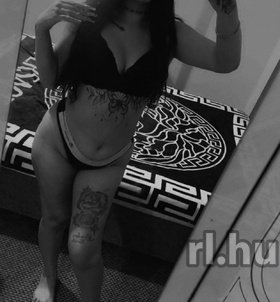 Szeksz�rd, Naomi 06301280107