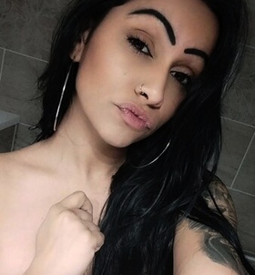 Gyr, Naomi_VIP 06305560706