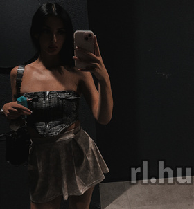 Nara Budapest Erotische Massage Mädchen