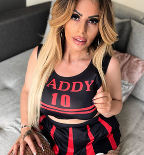 Natalie (37 éves) - Telefon: +36 30 / 196-9179 - Budapest, XIII