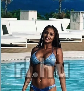 Natalie (22+ éves) - Telefon: +36 30 / 567-4306 - Nyergesújfalu