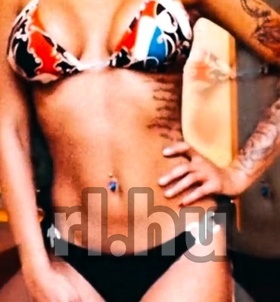 Natalie (22+ éves) - Telefon: +36 30 / 567-4306 - Nyergesújfalu