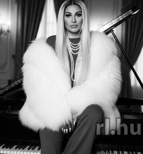 Sz�kesfeh�rv�r, Natasa 06305698092