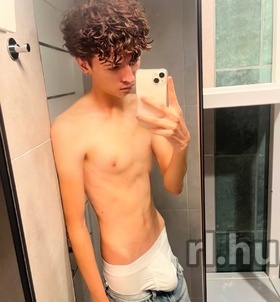 Nate 207458489, Budapest Boy