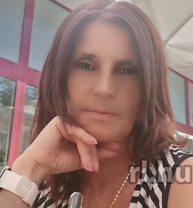 Nati Pápa escort Mädchen