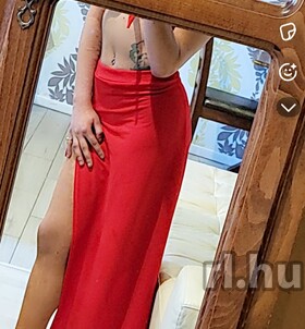 Nazira (20 éves) - Telefon: +36 30 / 564-6403 - Szeged
