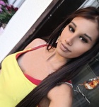 Nazira (20 éves, Nő) - Telefon: +36 70 / 753-2912 - Budapest, XXII., szexpartner