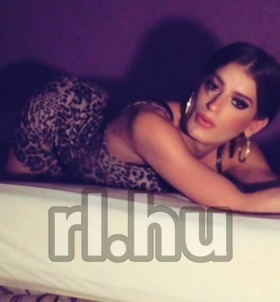 Sz�kesfeh�rv�r, Nehir 06209542978