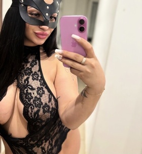 Nelli (27+ éves) - Telefon: +36 30 / 289-2516 - Budapest, XV