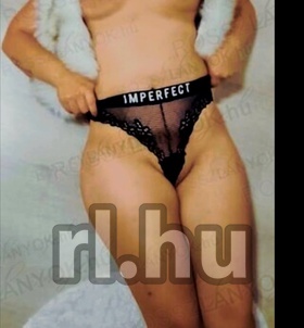 Nelli (20+ éves) - Telefon: +36 30 / 643-5400 - Baja