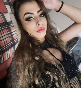 Budapest, Nia 06204747183