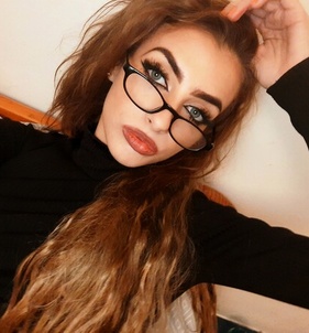 Budapest, Nia 06204747183