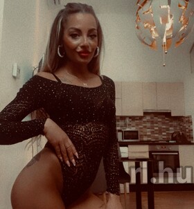 Nia (28 éves) - Telefon: +36 30 / 412-2176 - Miskolc