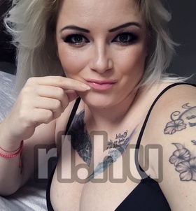 Nicky (30+ éves) - Telefon: +36 20 / 610-3897 - Dunaújváros