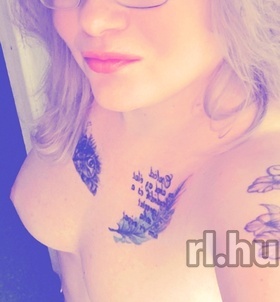 Nicky (30+ éves) - Telefon: +36 20 / 610-3897 - Dunaújváros