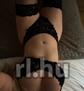 Nicole (30 éves) - Telefon: +36 30 / 737-8103 - Mosonmagyaróvár