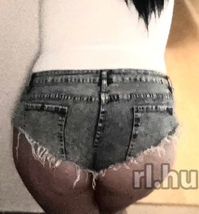 Budapest, Nicole92 06205615374