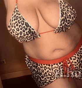 Nicole92 Budapest szexpartner lányok