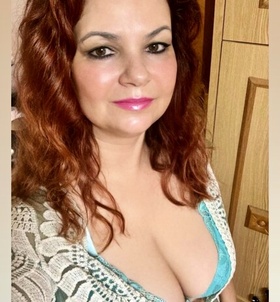 Niki (41 éves) - Telefon: +36 20 / 240-3774 - Szentendre