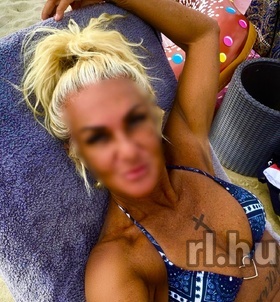 Niki Budapest Erotische Massage Mädchen